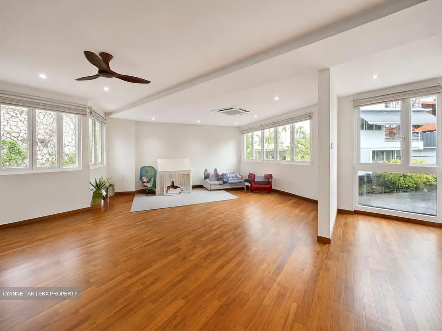 Sennett Drive (D16), Semi-Detached #611516941